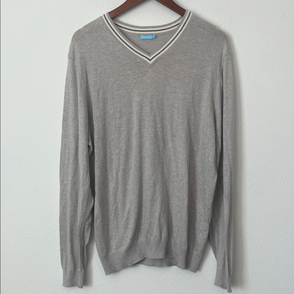 J. McLaughlin Light Gray V-Neck Cashmere Blend Men's Sweater